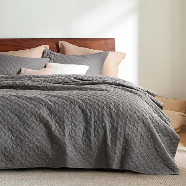 Bedsure Queen Quilt Bedding Set - Lightweight Summer Quilt Full/Queen - Grey Bedspreads